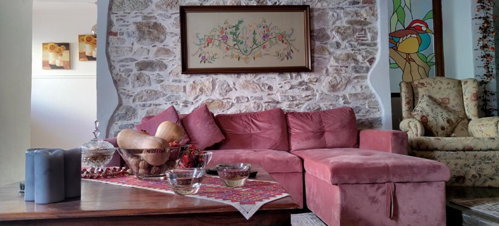 Kiratsos House * Skiathos Town